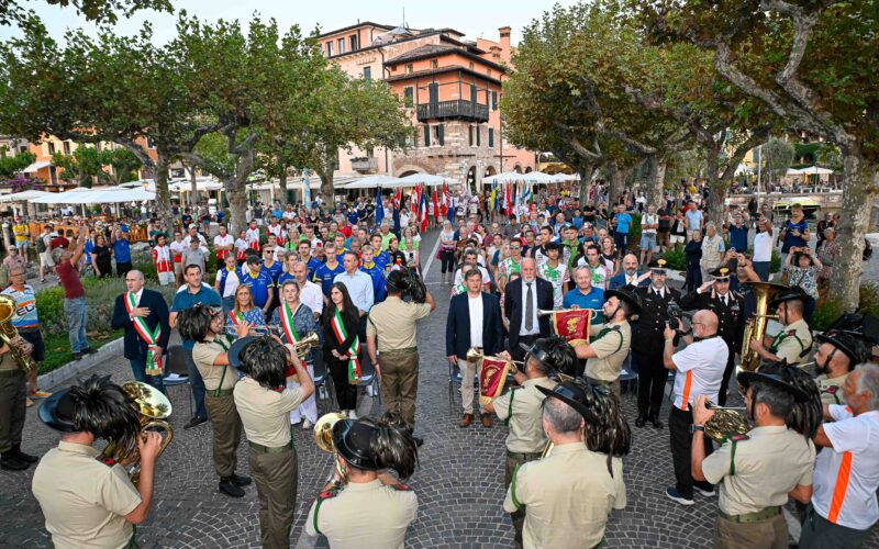 The opening ceremony in Torri del Benaco